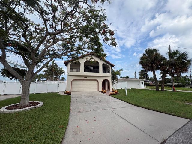 15810 REDINGTON DRIVE, Redington Beach, FL 33708