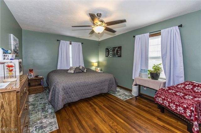 2333 S Taylor Road, Cleveland Heights, OH 44118