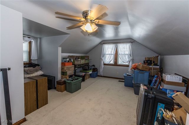 2333 S Taylor Road, Cleveland Heights, OH 44118