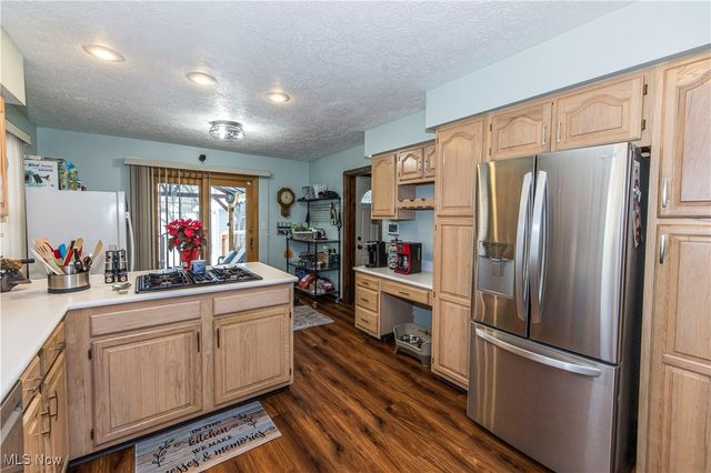 2333 S Taylor Road, Cleveland Heights, OH 44118