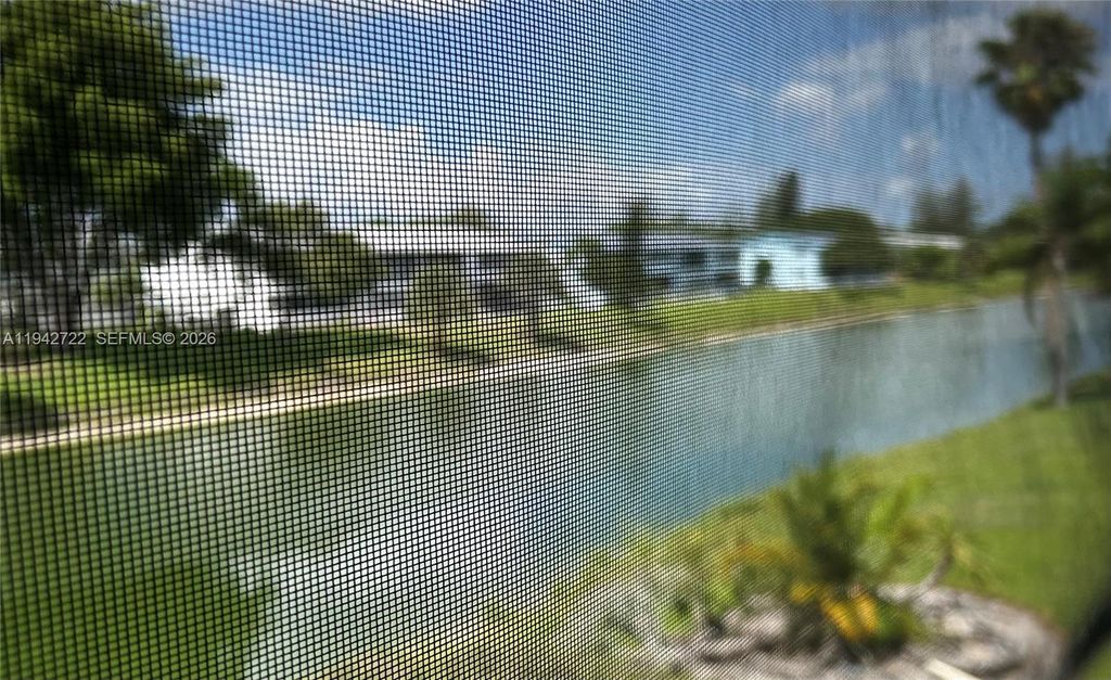 38 Northampton B 38, West Palm Beach, FL 33417