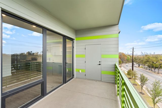 4004 Banister LN 309, Austin, TX 78704