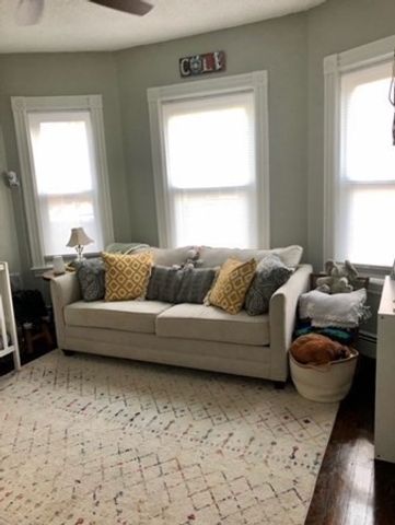 102 Putnam St -, Quincy, MA 02169