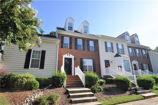 402 Knightsborough Way, Apex, NC 27502