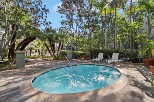 2253 Martin Street 321, Irvine, CA 92612