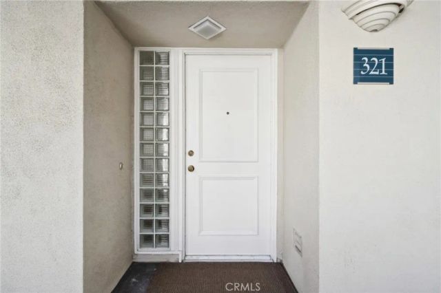 2253 Martin Street 321, Irvine, CA 92612