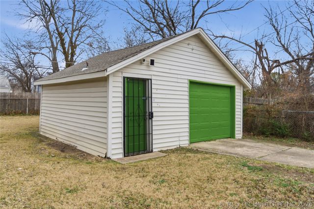 327 E Young Street, Tulsa, OK 74106