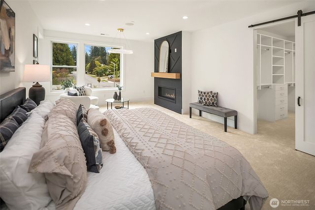 13698 NE 83rd Street, Redmond, WA 98052