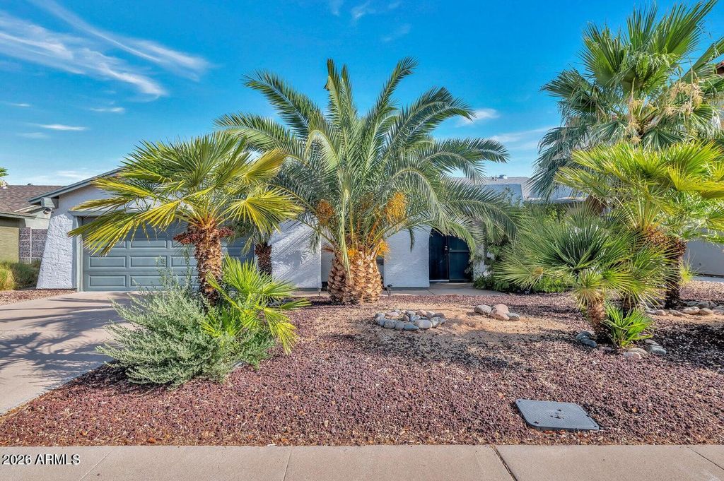 10720 E Mercer Lane, Scottsdale, AZ 85259
