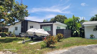 701 SW 4th Ct, Hallandale Beach, FL 33009
