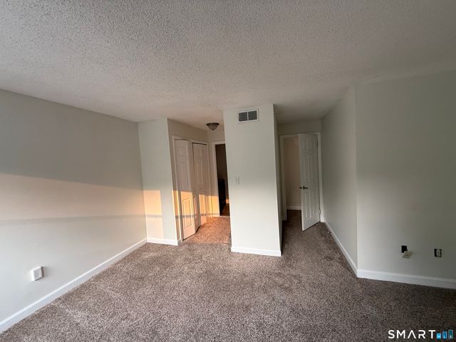 17 Beecher Lane 17, Rocky Hill, CT 06067