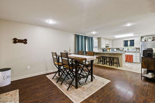 1713 Salem Road, Benton, AR 72019