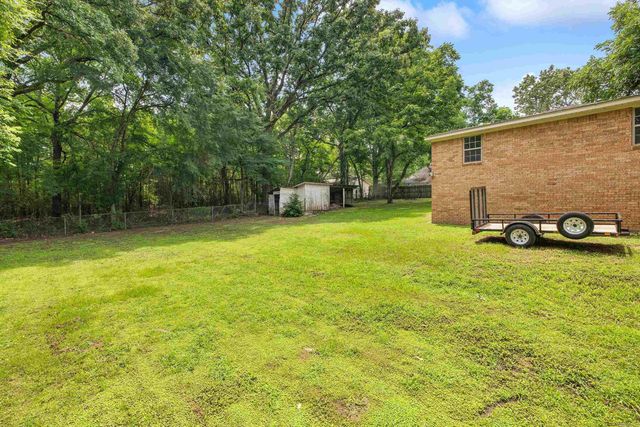 1713 Salem Road, Benton, AR 72019