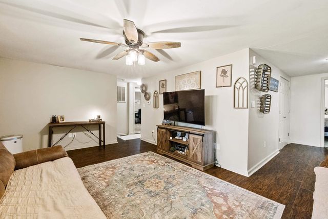 1713 Salem Road, Benton, AR 72019