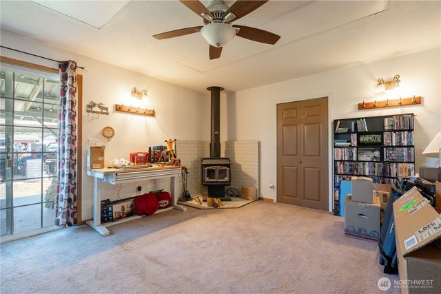 456 E Street, Blaine, WA 98230