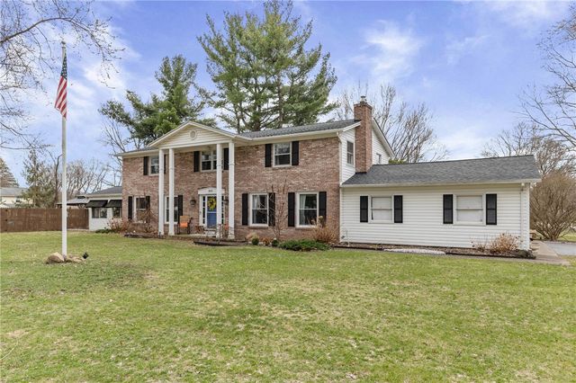 251 Hillary Lane, Penfield, NY 14526