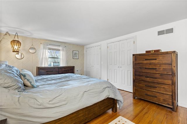 251 Hillary Lane, Penfield, NY 14526