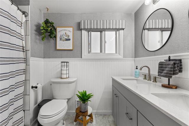 251 Hillary Lane, Penfield, NY 14526