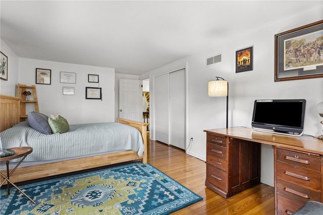 251 Hillary Lane, Penfield, NY 14526