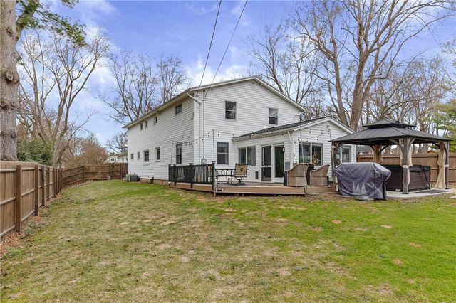 251 Hillary Lane, Penfield, NY 14526