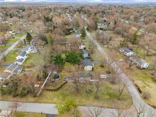 251 Hillary Lane, Penfield, NY 14526