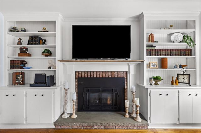 251 Hillary Lane, Penfield, NY 14526