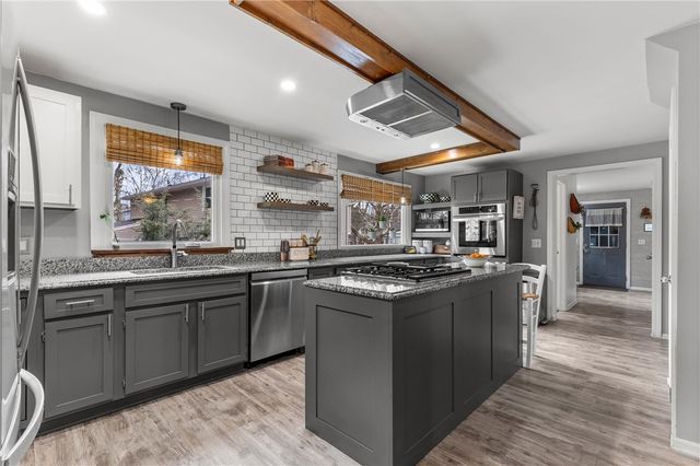 251 Hillary Lane, Penfield, NY 14526