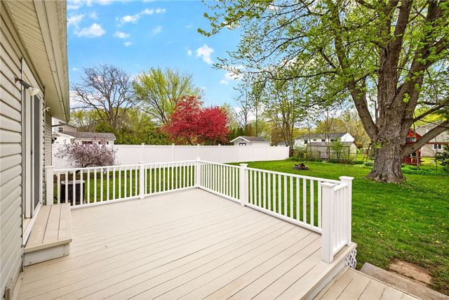 98 Kinmont Drive, Greece, NY 14612
