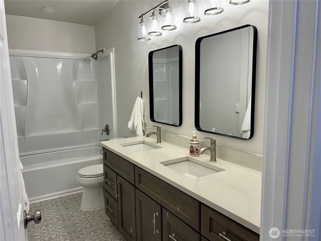 21901 SE 288th Street, Black Diamond, WA 98010