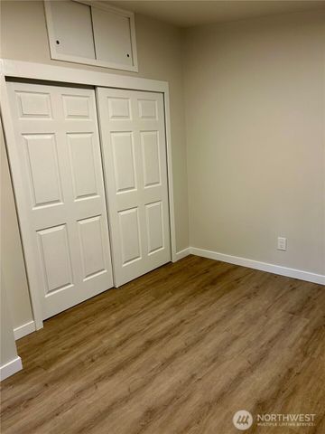 21901 SE 288th Street, Black Diamond, WA 98010