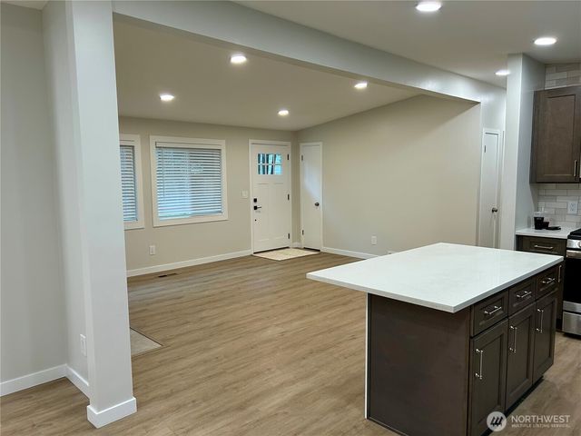 21901 SE 288th Street, Black Diamond, WA 98010