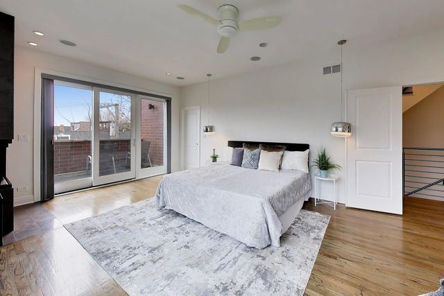 3407 N Bell Avenue B, Chicago, IL 60618