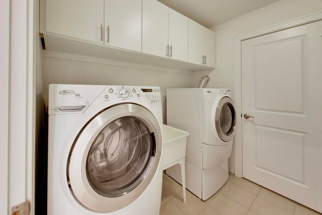 3407 N Bell Avenue B, Chicago, IL 60618