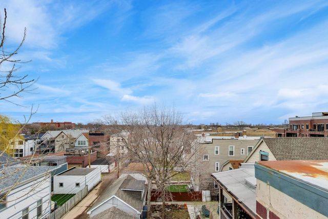 3407 N Bell Avenue B, Chicago, IL 60618