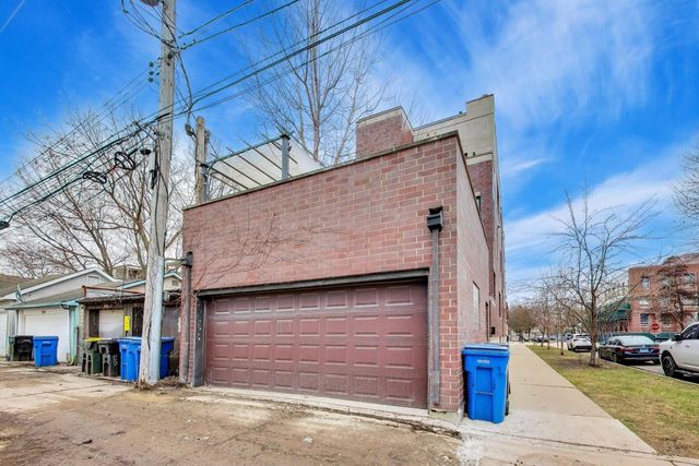 3407 N Bell Avenue B, Chicago, IL 60618