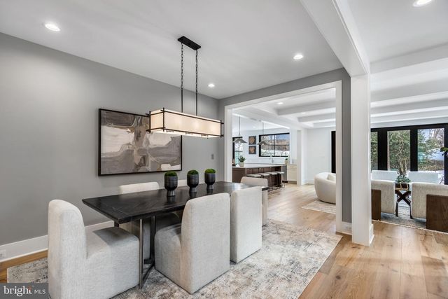 5206 12TH ST N, Arlington, VA 22205