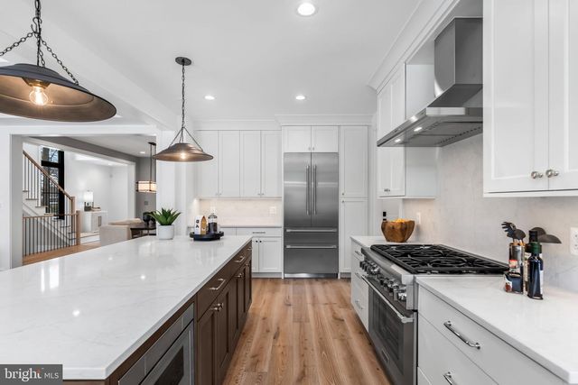 5206 12TH ST N, Arlington, VA 22205