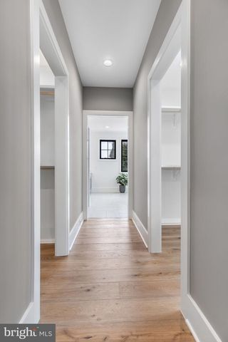 5206 12TH ST N, Arlington, VA 22205