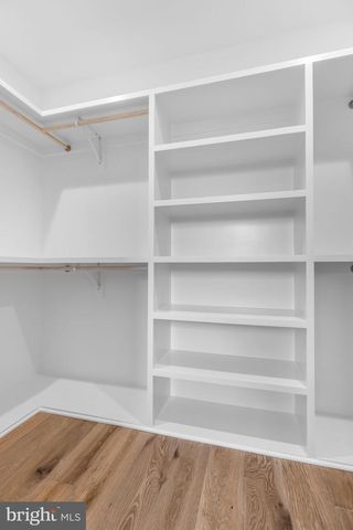 5206 12TH ST N, Arlington, VA 22205