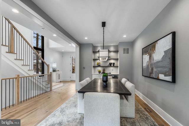 5206 12TH ST N, Arlington, VA 22205