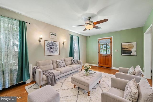 5811 EDMONDSON AVE, Catonsville, MD 21228