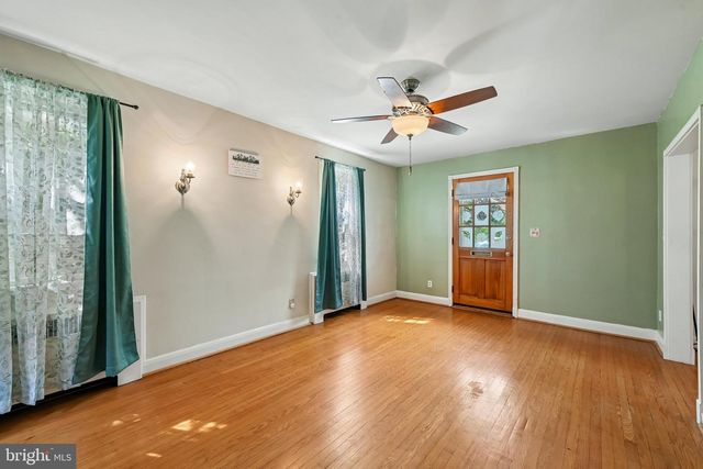 5811 EDMONDSON AVE, Catonsville, MD 21228