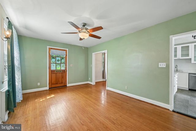5811 EDMONDSON AVE, Catonsville, MD 21228