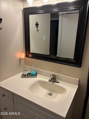 6125 E INDIAN SCHOOL Road 194, Scottsdale, AZ 85251
