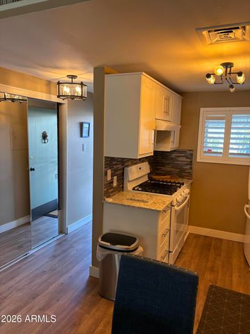 6125 E INDIAN SCHOOL Road 194, Scottsdale, AZ 85251