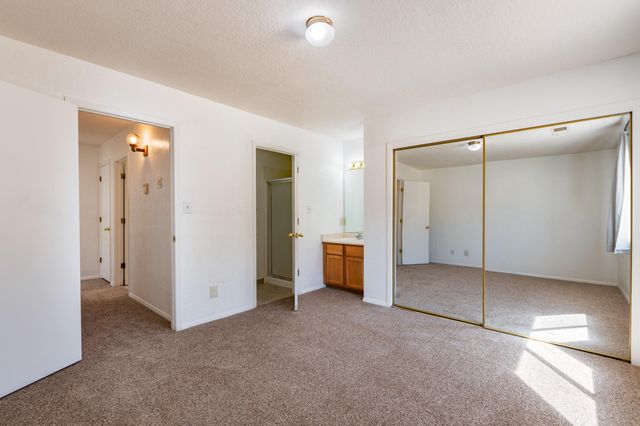 2900 Vista Del Rey NE UNIT 25B, Albuquerque, NM 87112