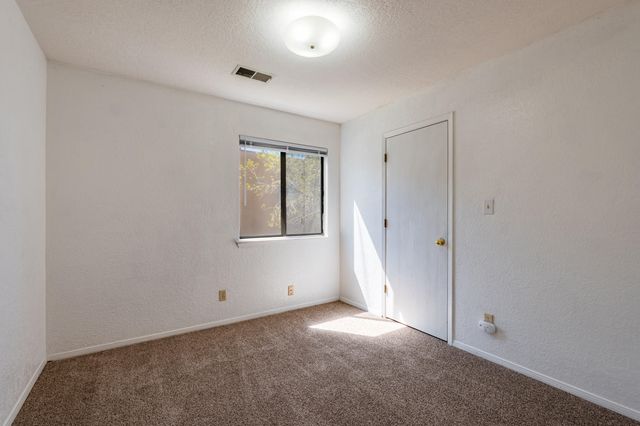 2900 Vista Del Rey NE UNIT 25B, Albuquerque, NM 87112