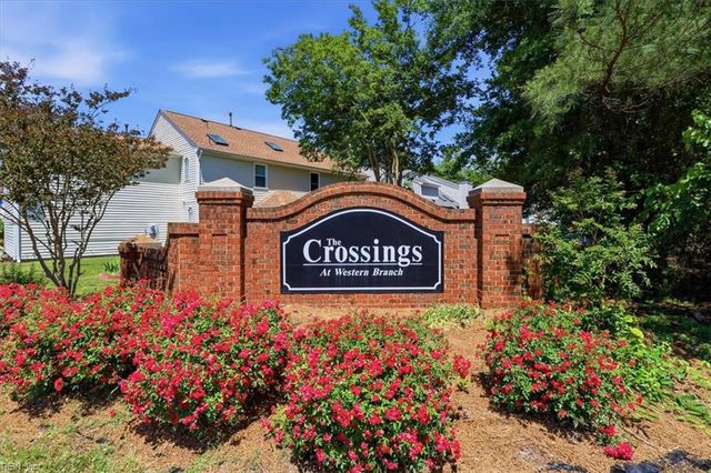 3025 Crossings DR, Chesapeake, VA 23321