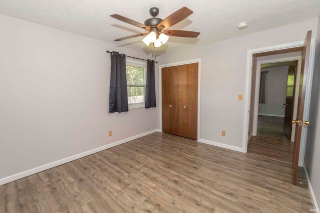 52288 Laurel Road, South Bend, IN 46637