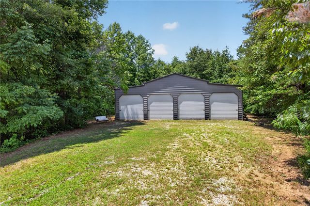 125 Chauga Shoals Drive, Westminster, SC 29693